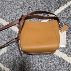 レザーショルダーバッグキャメル