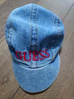 GUESSキャップのサムネイル