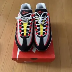 NIKE AIR MAX 95 スニーカーのサムネイル