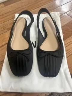 ZARAサテンバレーシューズ37