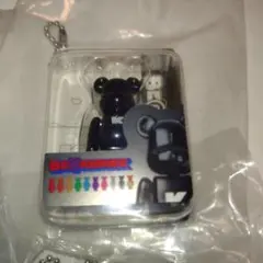 ベアブリック パッケージチャームコレクション Vol.3 BLACK　ブラック