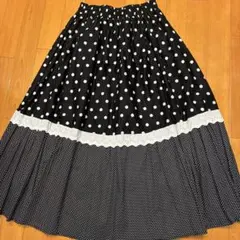ドット柄切り替えロングスカート