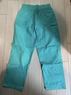 カラーパンツ　　ティファニーブルー