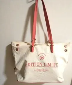 Item thumbnail for item c82e1012-ac45-4ce6-97dc-217f850046e7