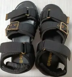 Item thumbnail for item 210e0ef7-d171-485b-8533-2a65e3a7d0bf