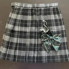 【なんちゃって制服】スカート・リボンセット