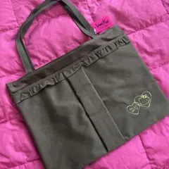 【激レア/美品】ハローキティ VIVITIX スカジャン風 トートバッグ 激レア/美品】ハローキティ VIVITIX スカジャン風 トートバッグ - メルカリ