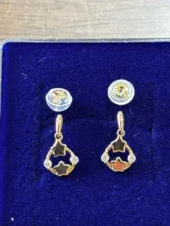 ELLE PARIS K18WG チェーンピアス キューブモチーフ 揺れるピアス ELLE PARIS K18WG チェーンピアス キューブモチーフ 揺れるピアス