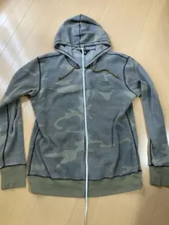 ノースフェイス　迷彩フルジップパーカー