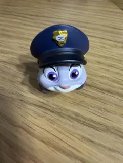 ズートピア ジュディ・ホップス リング フィギュア カプセルトイ