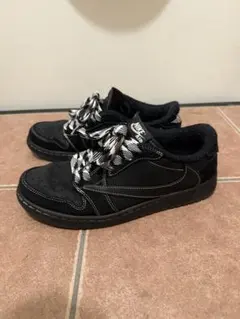 Nike Air Jordan1×travis scottブラックファントム