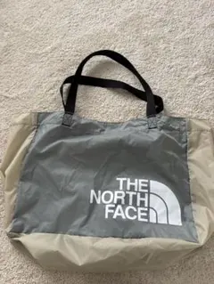 THE NORTH FACE トートバッグ グレー ベージュのサムネイル