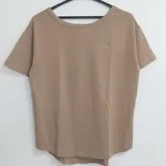 グリーンレーベルリラクシング 半袖 Tシャツ ベージュ 接触冷感のサムネイル
