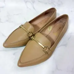 美品✨あしながおじさん ビットローファー ポインテッドトゥ ベージュ 23cmのサムネイル