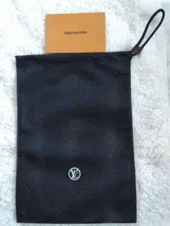 2026年最新】ルイヴィトン ノベルティ ケースの人気アイテム - メルカリ