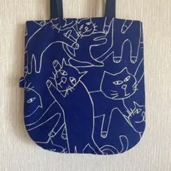 ハンドメイド　バッグ　ぺったんこバッグ　猫柄　線描き猫柄　紺色