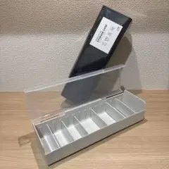 美品　未使用　3coins 収納　ストレージボックス　　　仕切り付き