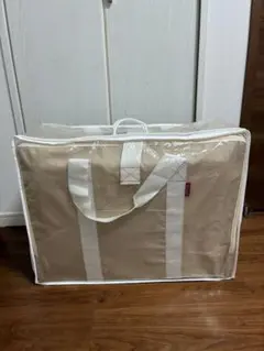 【美品】ファルスカコンパクトベビーベッドのサムネイル