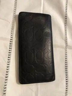 コーチ　黒　長財布