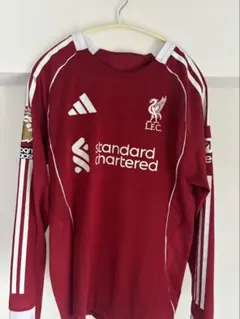 ナ*様 adidas Liverpool FC ISAK 9 長袖ユニフォーム - メルカリ
