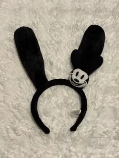 オズワルド　カチューシャ