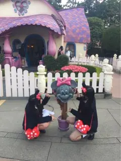な*様 ディズニー ミニー リボン ポップコーンバケット カチューシャ 手袋 セ