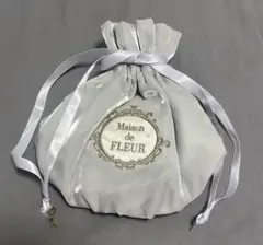 Maison de FLEUR 巾着ポーチ