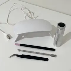 DAISO / UV-LED レジンライト ネイルツールセット