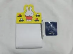 Item thumbnail for item 8bac4b2f-3879-4df7-b5a6-cecd1f6416fd