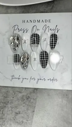 2025年最新】シャネルネイルパーツの人気アイテム - メルカリ