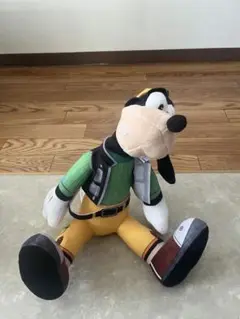 ディズニー　グーフィー ぬいぐるみ