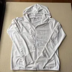 ユニクロ　UVカット　エアリズムフルジップ パーカー　L