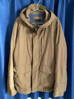 グレー マウンテンパーカー