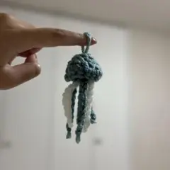 あみぐるみ クラゲ 青と白
