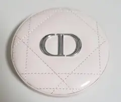 dior forever クチュール　ルミナイザー002　ピンクリビエラのサムネイル