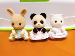 【新品未使用】シルバニアファミリー お城のゆめいろゆうえんち 赤ちゃん3体セット