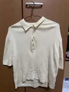 大人気 即購入⭕️クリーム色 半袖ポロシャツ UNIQLO ユニクロ ニットポロ