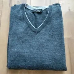 NAVY PREMIUM　グレー　Vネックセーター　薄手のサムネイル