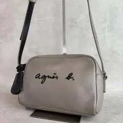 アニエスベー　ショルダーバッグ　カメラバッグ　グレー　シボレザーのサムネイル