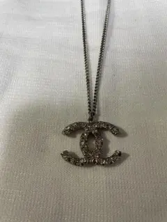 CHANEL ダブルCロゴ ネックレス ストーン付き