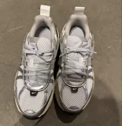 NIKE V2K RUN 25cm