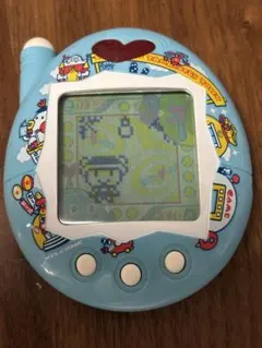 いぇー! ふぁみりーイロイロ! たまごっち プラス(ふぁみたまユニクロ