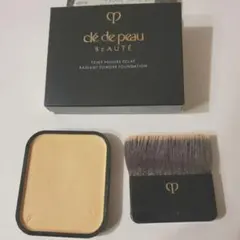 クレ・ド・ポーボーテ　 タンプードルエクラⅡ　 オークル00 ファンデーション