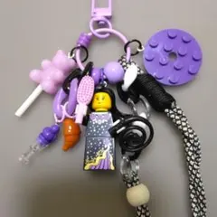 No.117　LEGO（正規品）女の子じゃらじゃらキーホルダーブラック&パープル