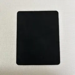 黒いテクスチャー仕上げのマウスパッド