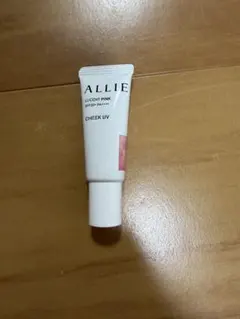 ALLIE クロノビューティ カラーオンUV チーク 01のサムネイル