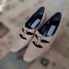 Item thumbnail for item 71a272c6-1af1-4099-a653-7e3a888b3134