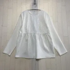 N. Natural Beauty Basic ジャガードペプラムトップスのサムネイル