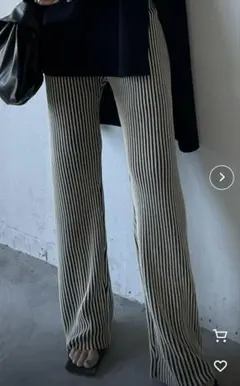 AIC. イージーパンツ