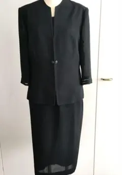 Item thumbnail for item b9fe9b09-4a38-4e46-a274-16d71f56f27c